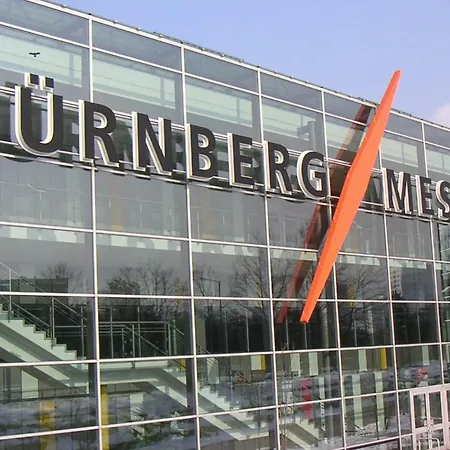 2 Up 6 Month On Request Only, City Of Nuernberg Apartment *