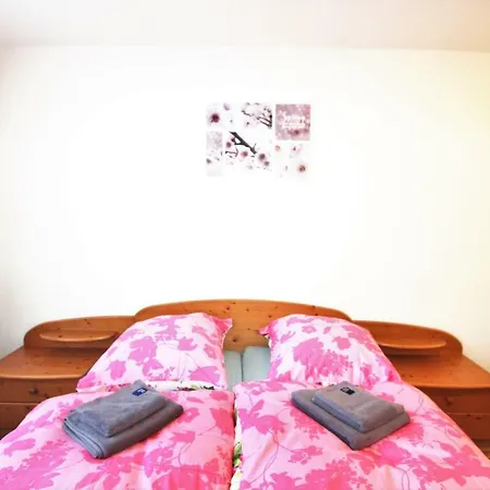 Apartment 2 Up 6 Month On Request Only, City Of Nuernberg